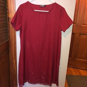 Deep red short sleeved shift dress!